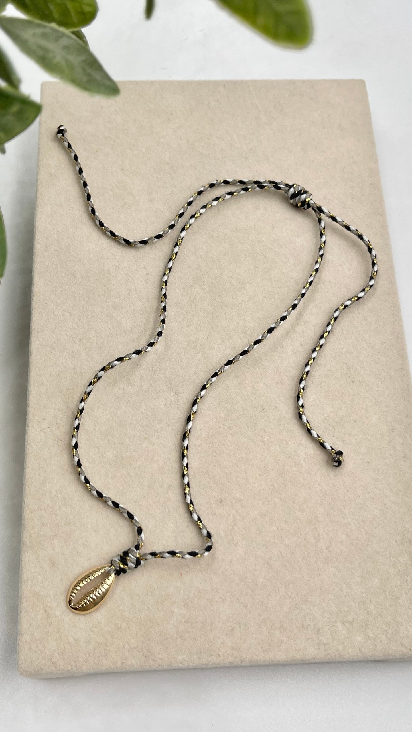 Shell Pendant Cord Necklace