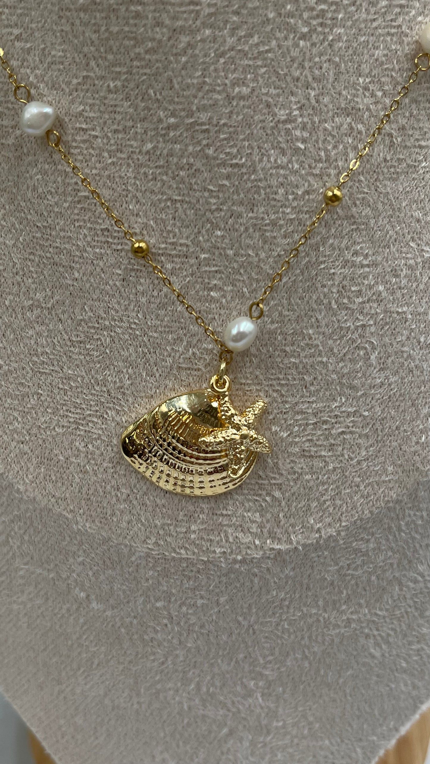 Summer vibes Necklace