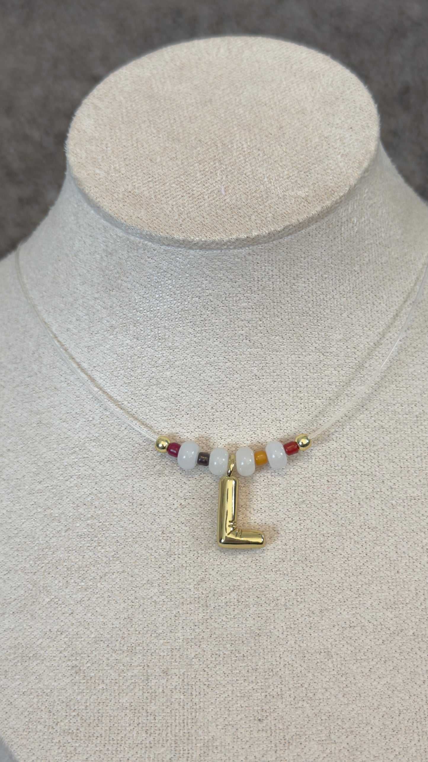 INVISIBLE FALL CHOKER