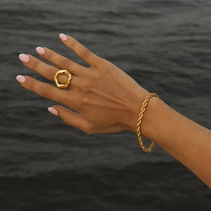 Irregular Circle Ring
