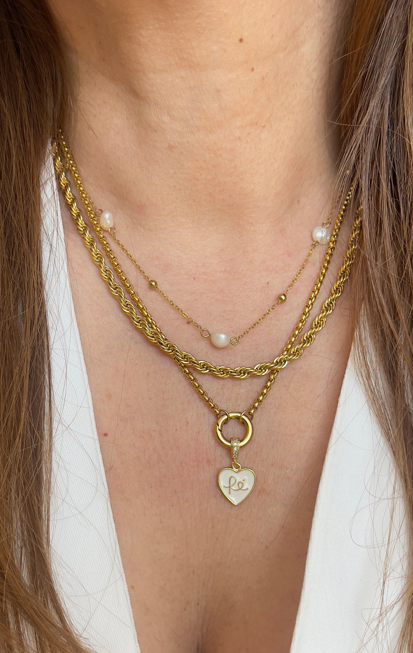 Fe Necklace