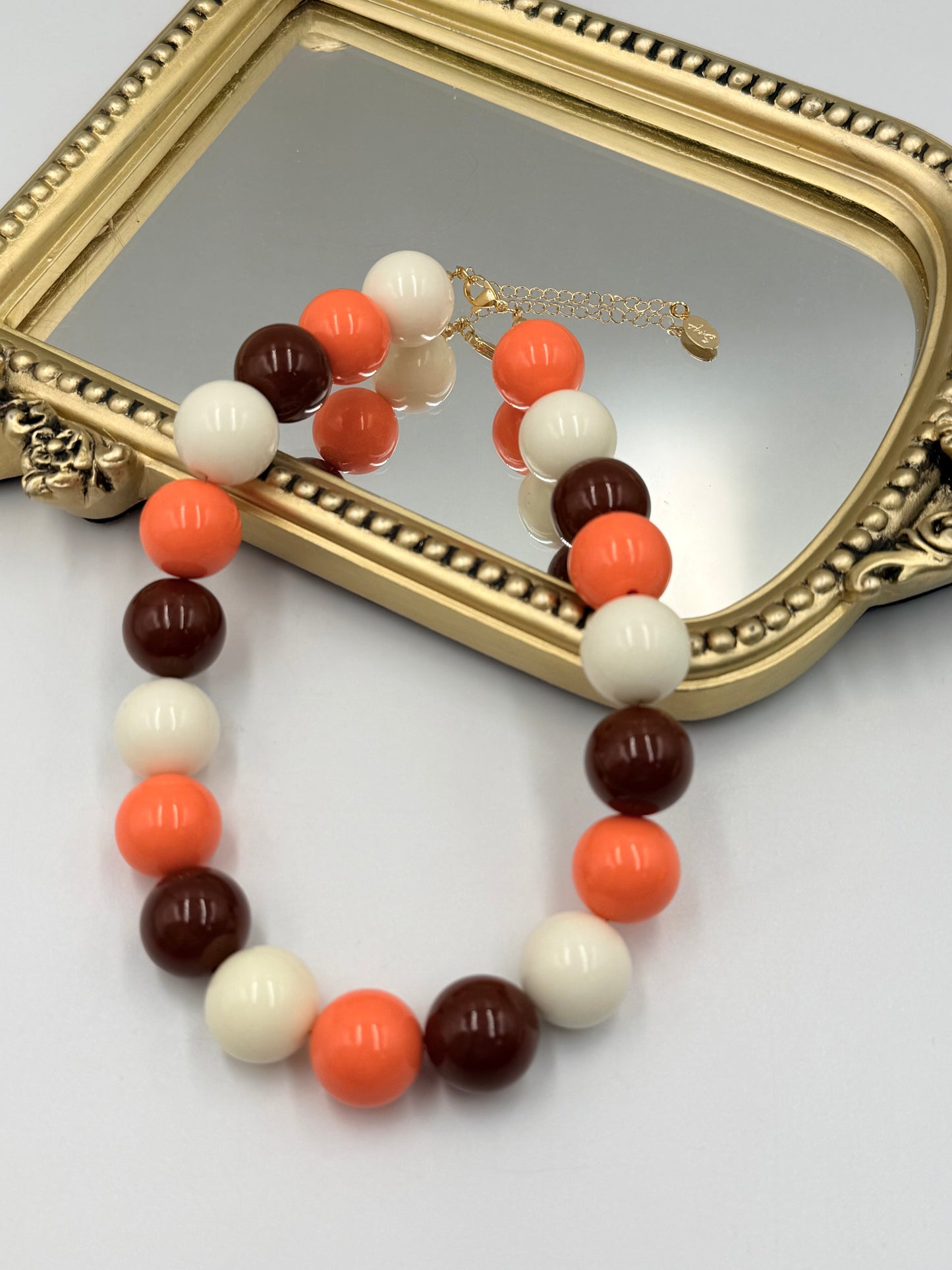 Chic Brown Necklace 20mm