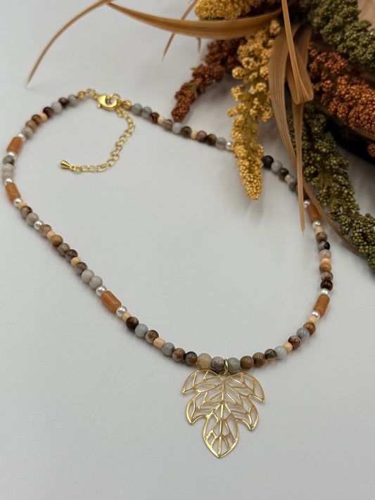 Shining Leave Necklace