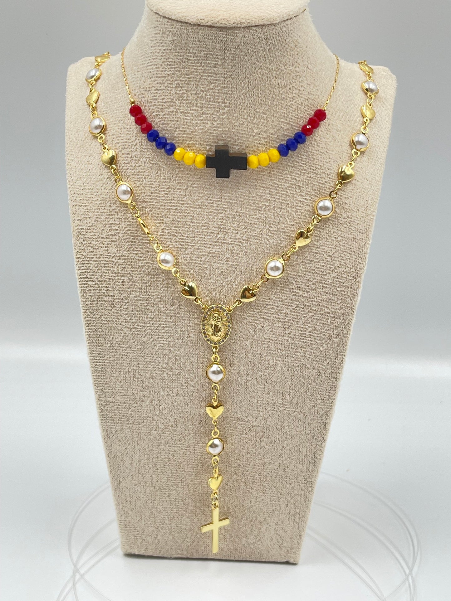 Hasta el final Necklaces