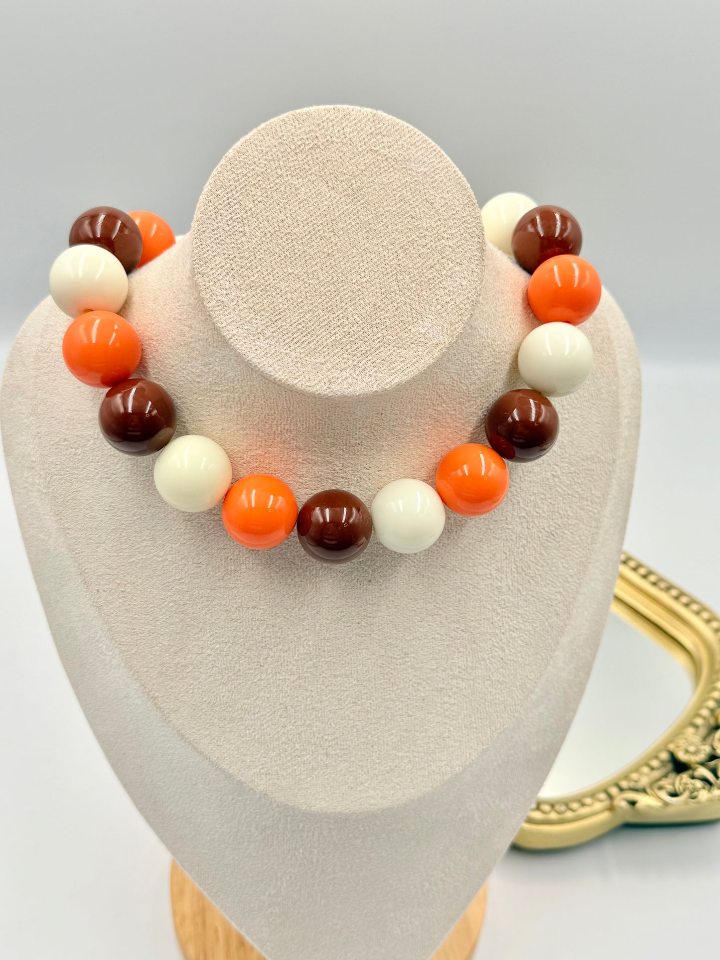 Chic Brown Necklace 20mm