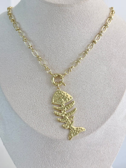 Maxi Fish Necklace