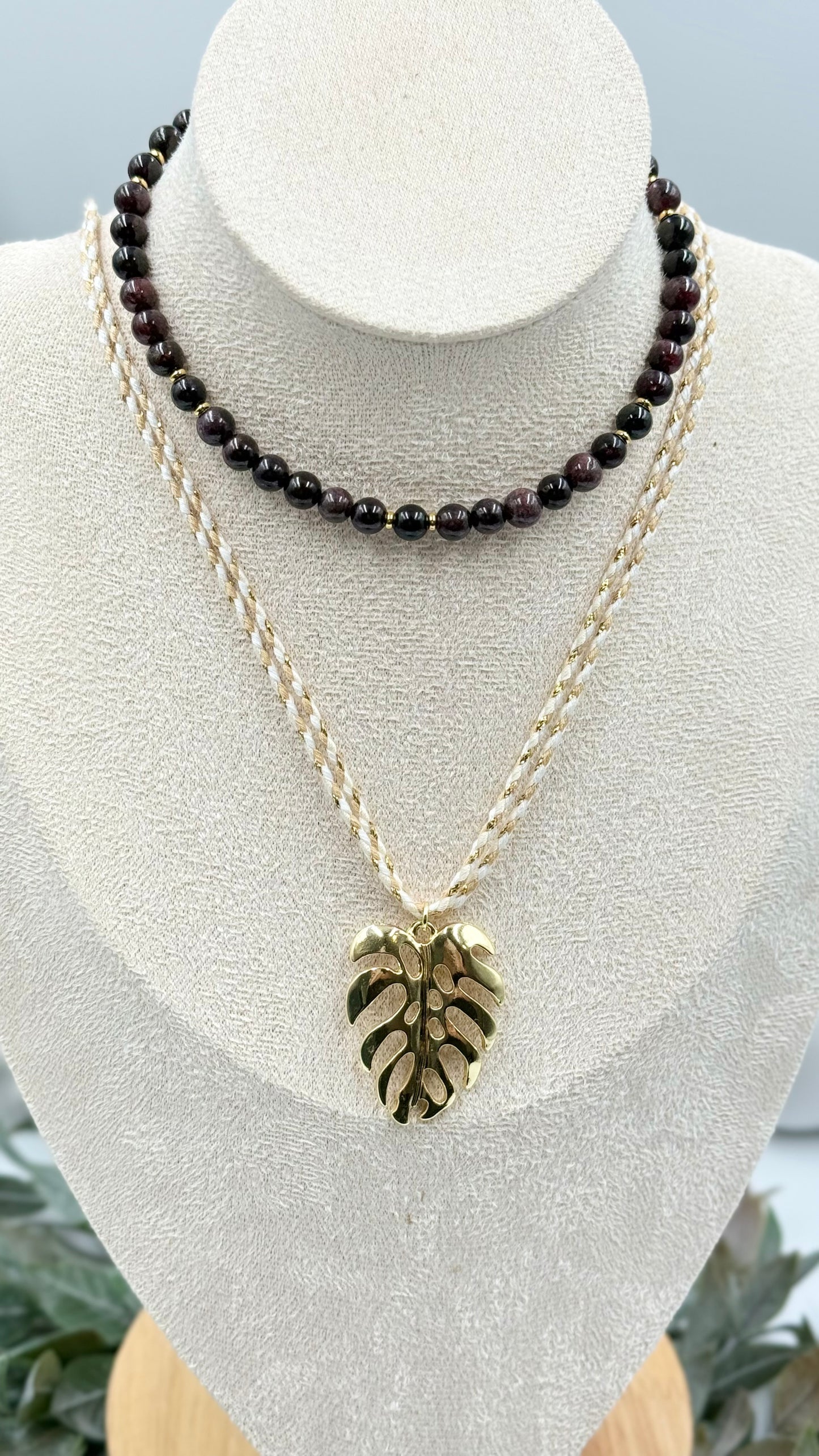 Brown Touch Choker