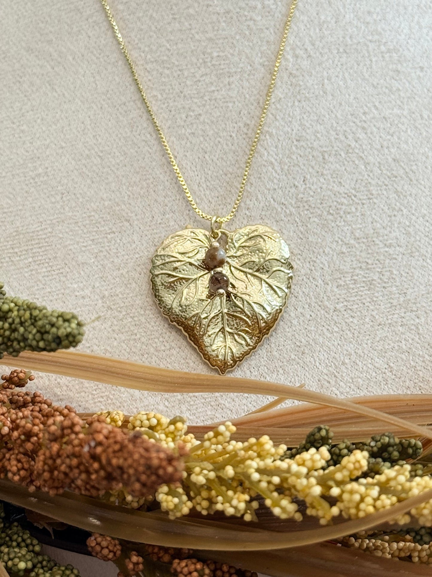GoldenLeaf Necklace