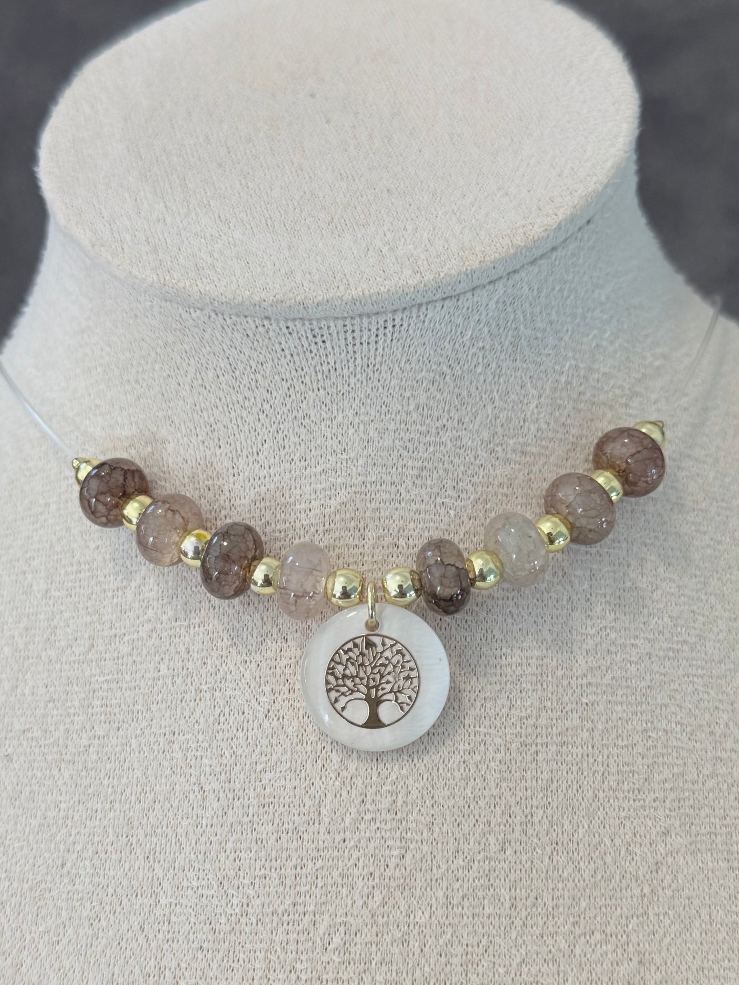 Cozy Glam Invisible Choker