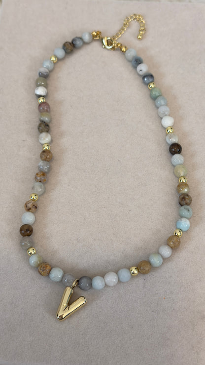 FULL VIBES CHOKER NECKLACE