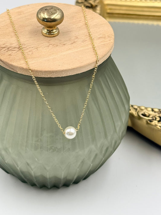 Single Pearl Necklace