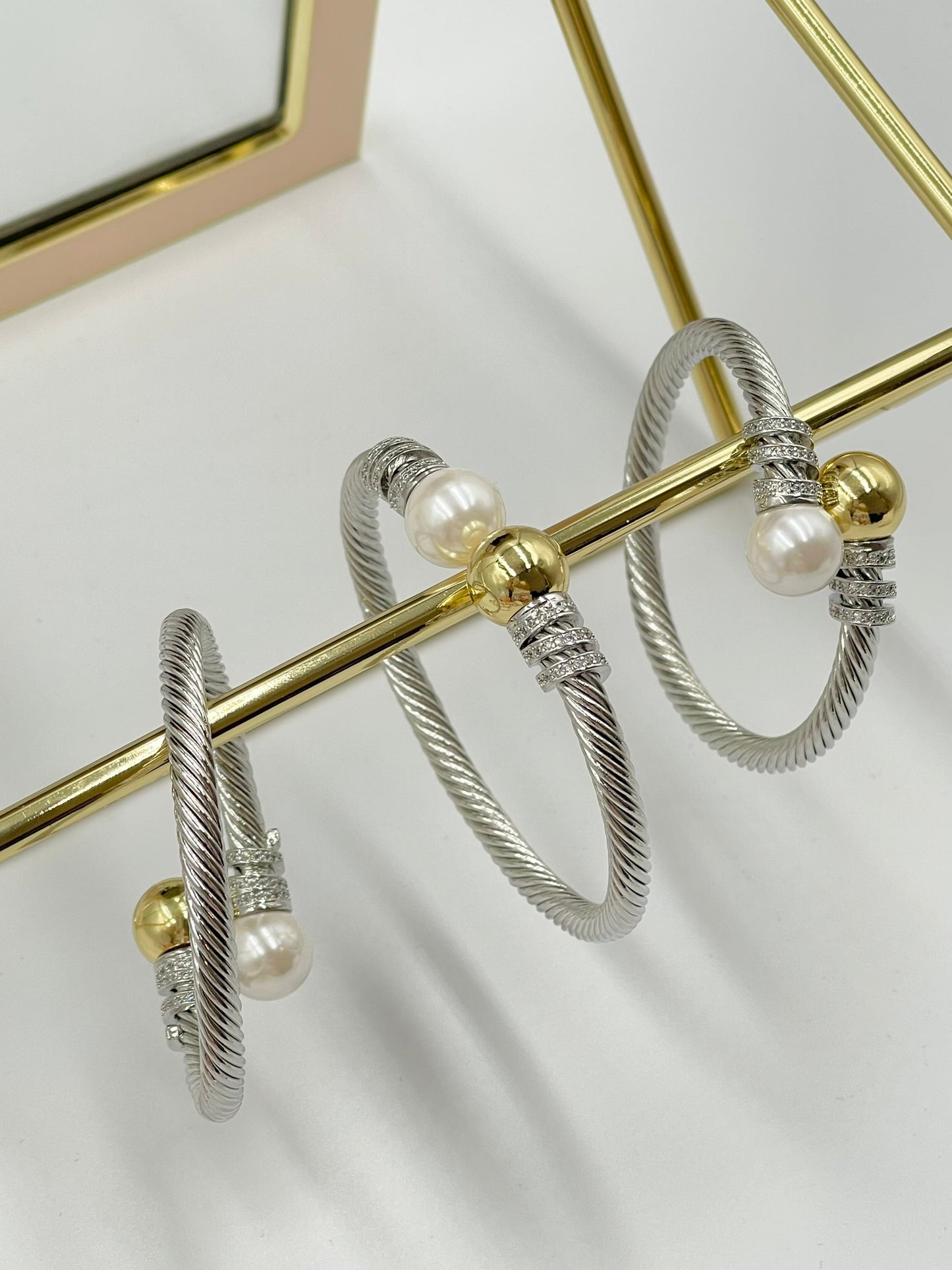 Amanda Bangles
