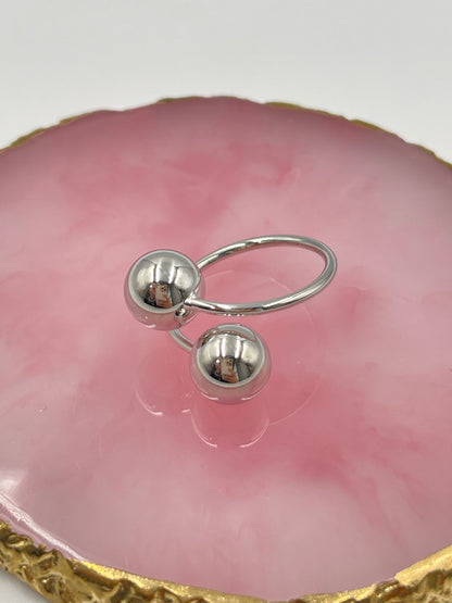 Twin Ball Ring