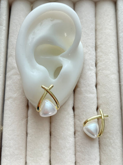 Elegant Pearl Earrings